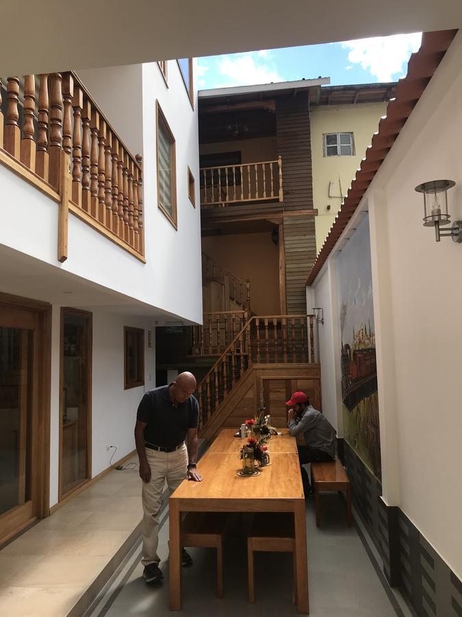 Hostal Community *