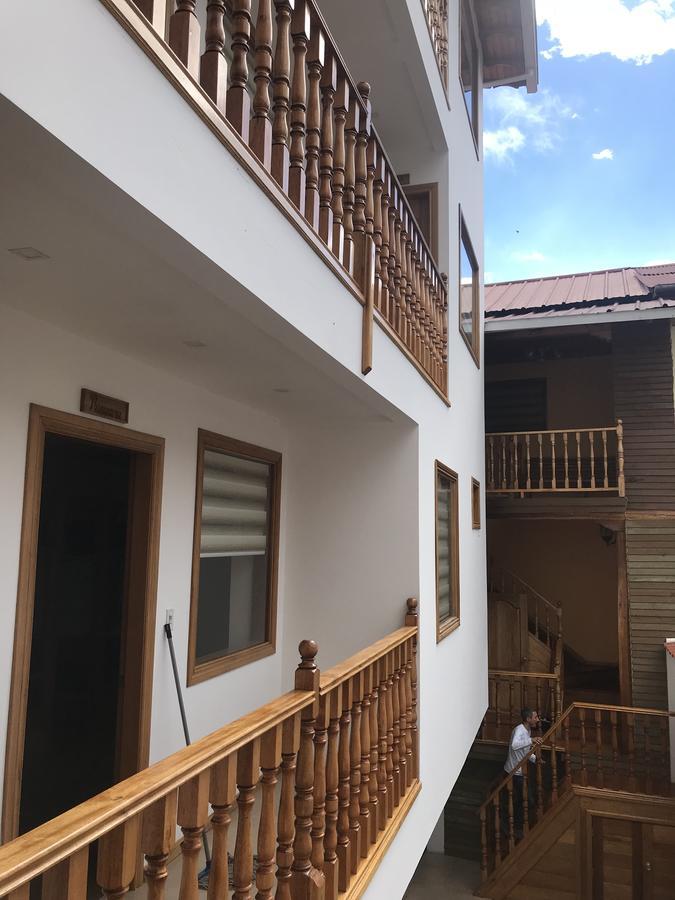 Hostal Community