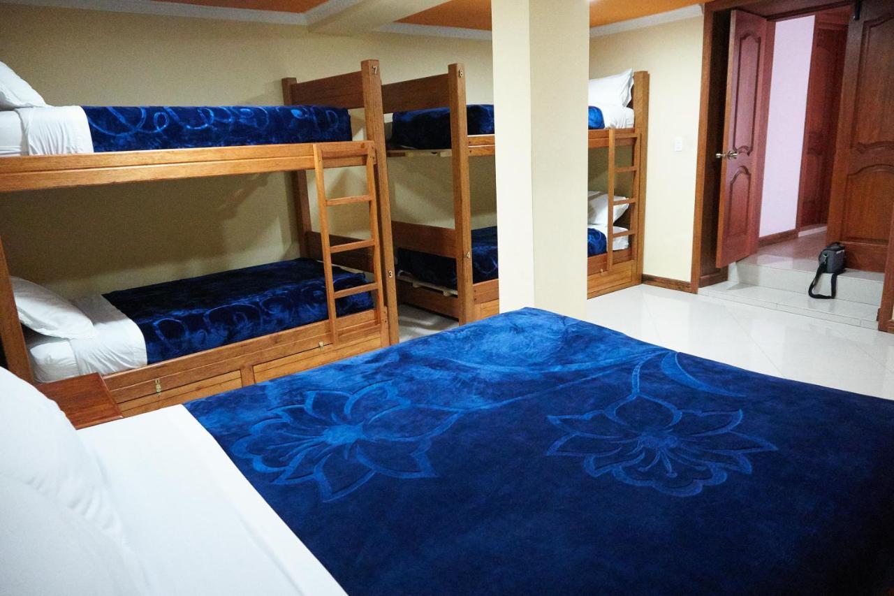 Community Hostal